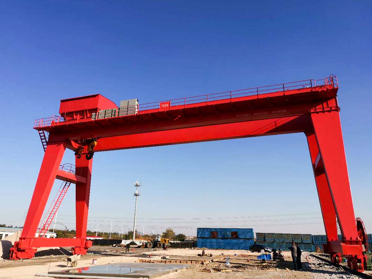 深圳75噸雙梁門式起重機(jī)