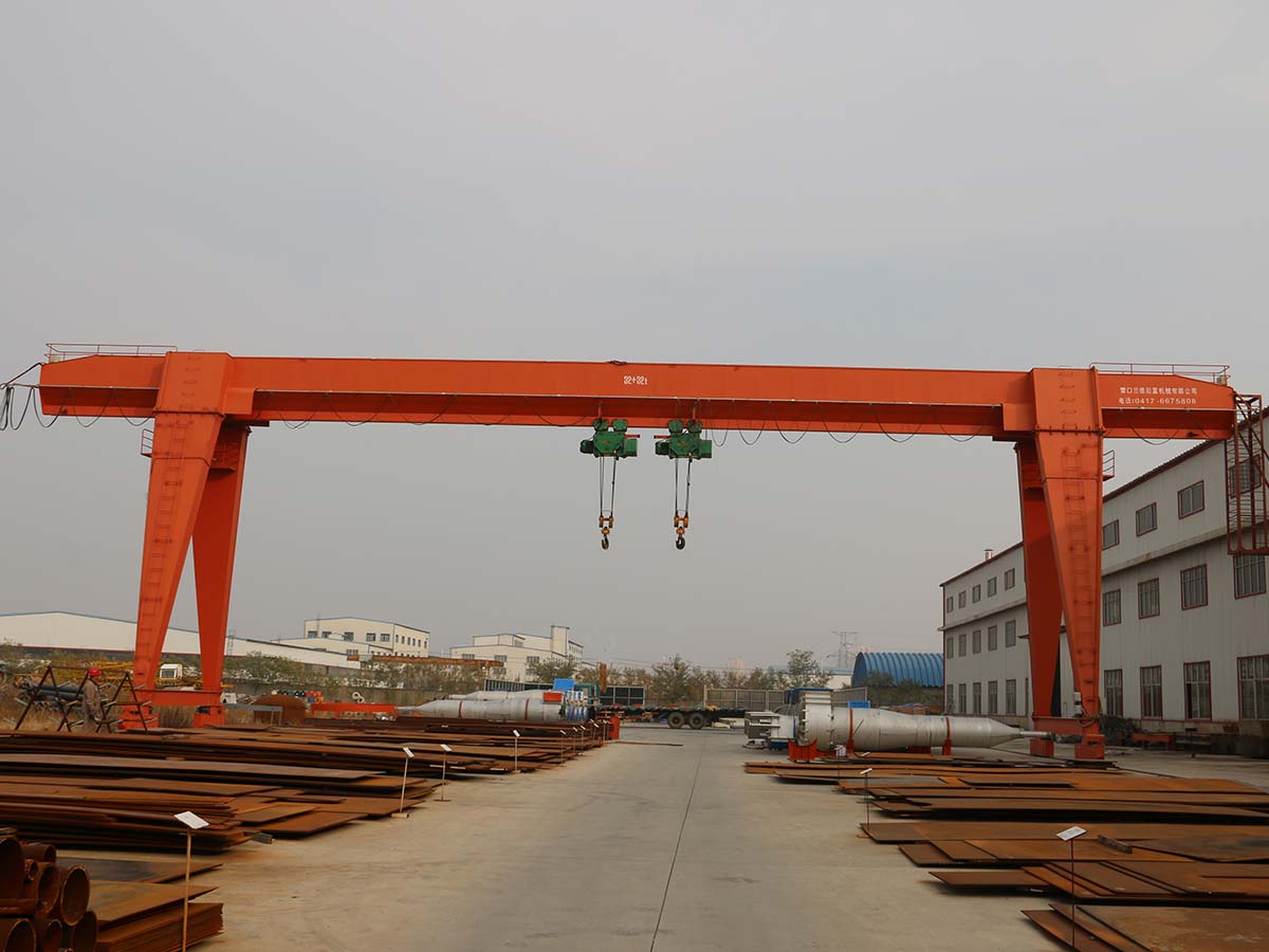 常州MHE型32+32雙葫蘆門(mén)式起重機(jī)